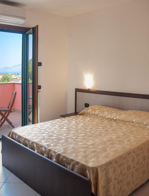 Residence Gli Ulivi Di Eolo Sapri Ngoại thất bức ảnh